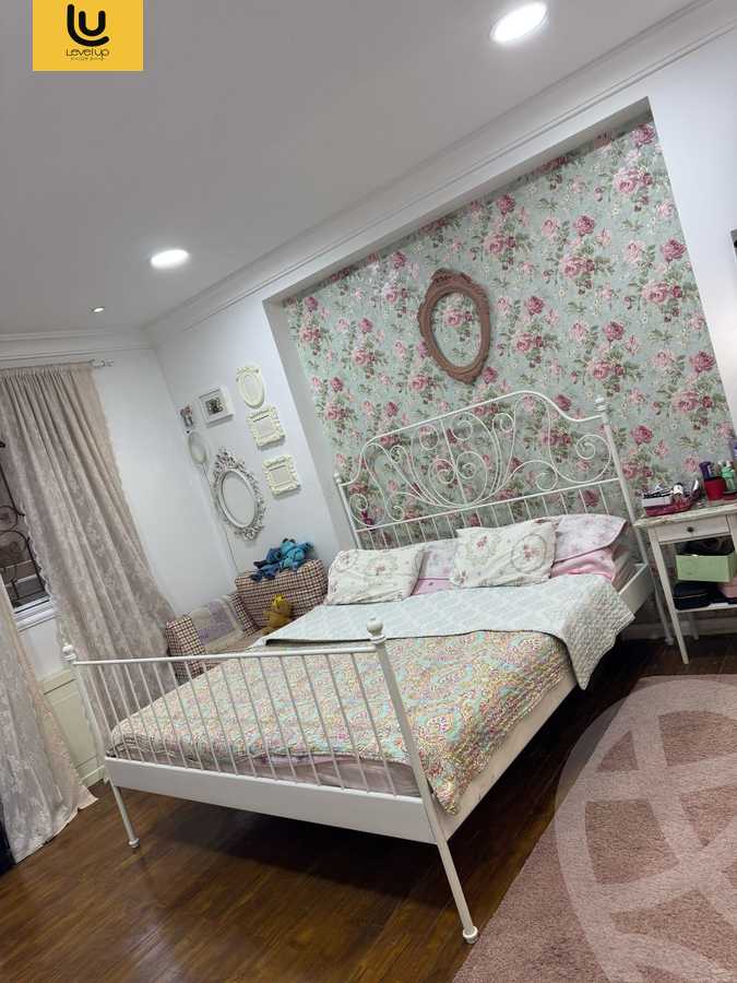 https://aqarmap.com.eg/en/listing/5980382-for-sale-cairo-new-cairo-el-ahyaa-fifth-neighborhood-akhnaton-st