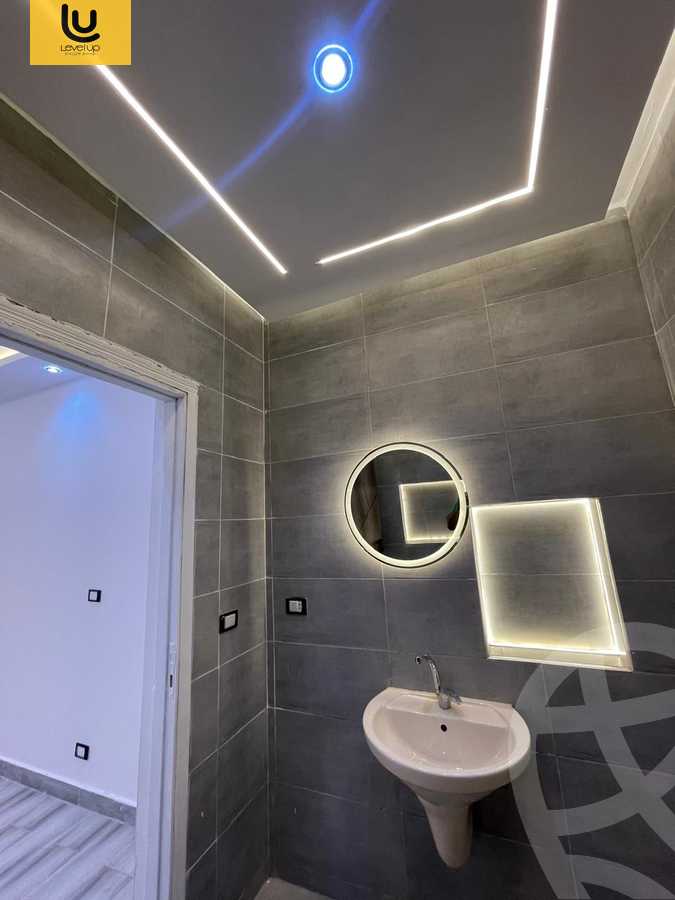 https://aqarmap.com.eg/en/listing/5980740-for-rent-cairo-new-cairo-compounds-hyde-park-centre-ville-hyde-park