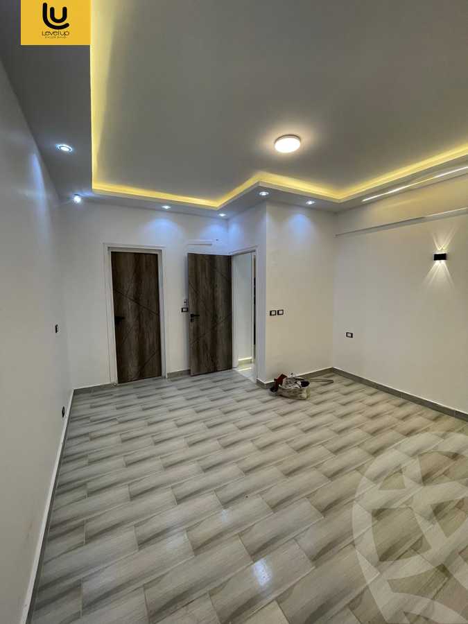 https://aqarmap.com.eg/en/listing/5980740-for-rent-cairo-new-cairo-compounds-hyde-park-centre-ville-hyde-park