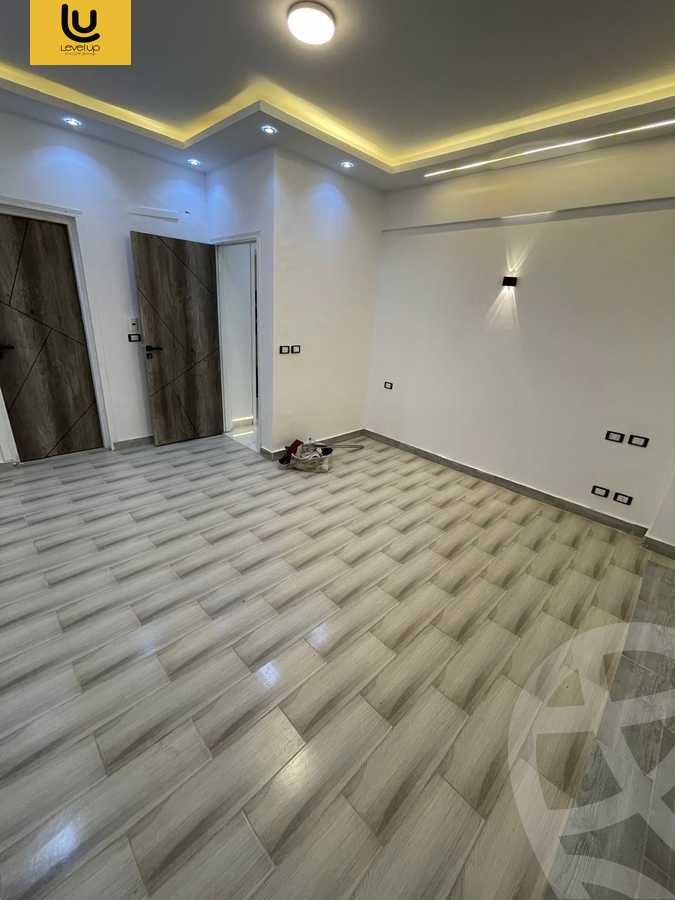 https://aqarmap.com.eg/en/listing/5980740-for-rent-cairo-new-cairo-compounds-hyde-park-centre-ville-hyde-park