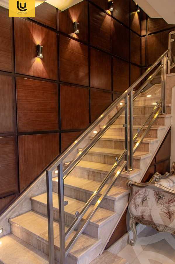 https://aqarmap.com.eg/en/listing/5981092-for-sale-cairo-el-sheikh-zayed-city-compounds-beverly-hills