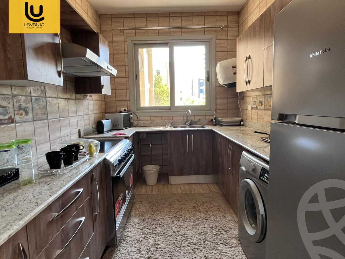 https://aqarmap.com.eg/ar/listing/6013111-for-rent-cairo-new-cairo-compounds-kmbwnd-fyldj-jyt-blm-hylz