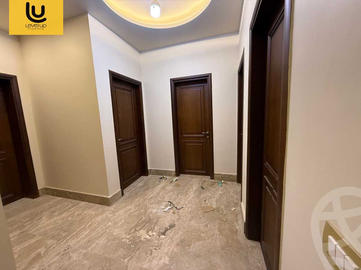 https://aqarmap.com.eg/en/listing/6017324-for-sale-cairo-new-cairo-compounds-el-patio-oro