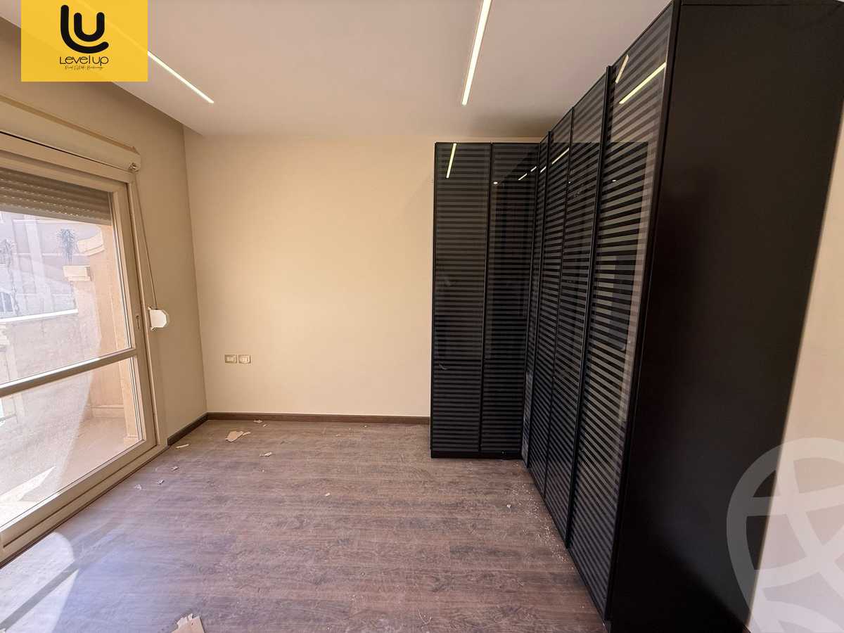 https://aqarmap.com.eg/en/listing/6017324-for-sale-cairo-new-cairo-compounds-el-patio-oro