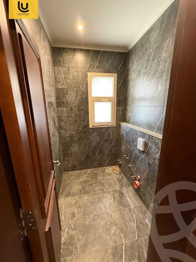 https://aqarmap.com.eg/en/listing/6017324-for-sale-cairo-new-cairo-compounds-el-patio-oro