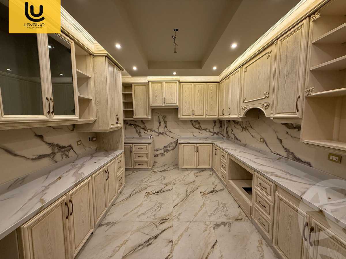 https://aqarmap.com.eg/en/listing/6017324-for-sale-cairo-new-cairo-compounds-el-patio-oro