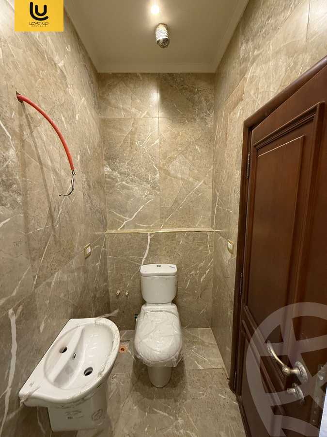 https://aqarmap.com.eg/en/listing/6017324-for-sale-cairo-new-cairo-compounds-el-patio-oro