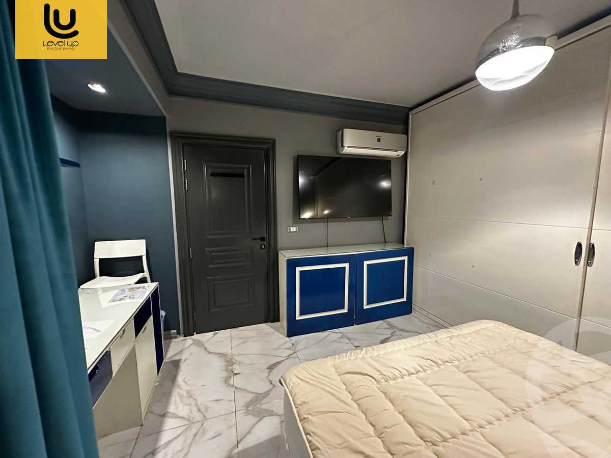https://aqarmap.com.eg/ar/listing/6017618-for-sale-cairo-new-cairo-compounds-mountain-view-hyde-park