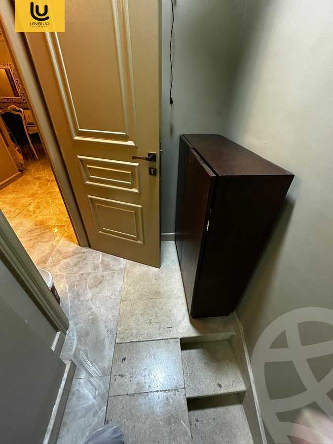 https://aqarmap.com.eg/ar/listing/6017618-for-sale-cairo-new-cairo-compounds-mountain-view-hyde-park