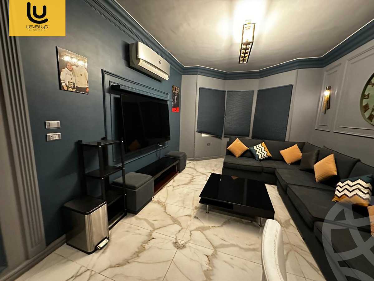 https://aqarmap.com.eg/ar/listing/6017618-for-sale-cairo-new-cairo-compounds-mountain-view-hyde-park