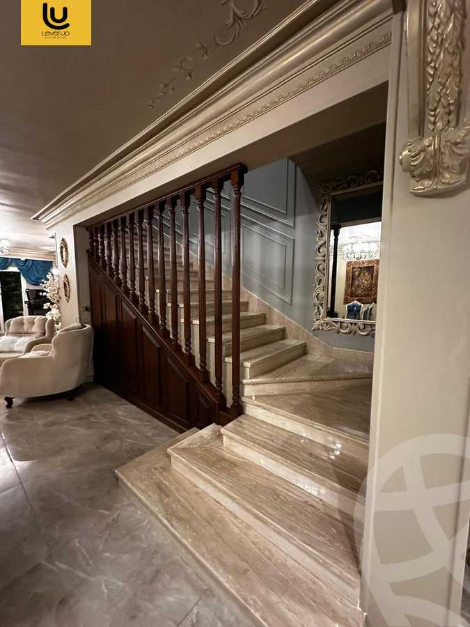 https://aqarmap.com.eg/ar/listing/6017618-for-sale-cairo-new-cairo-compounds-mountain-view-hyde-park