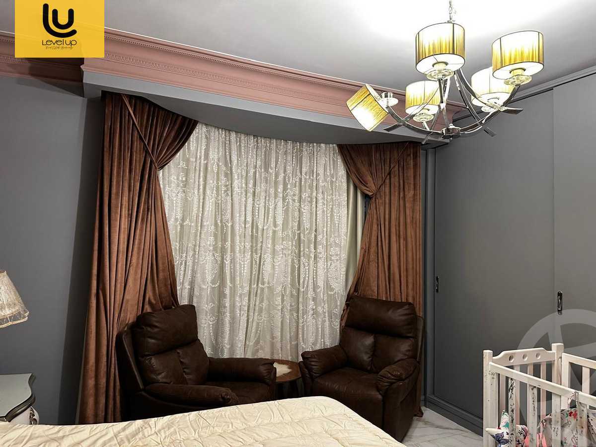https://aqarmap.com.eg/ar/listing/6017618-for-sale-cairo-new-cairo-compounds-mountain-view-hyde-park