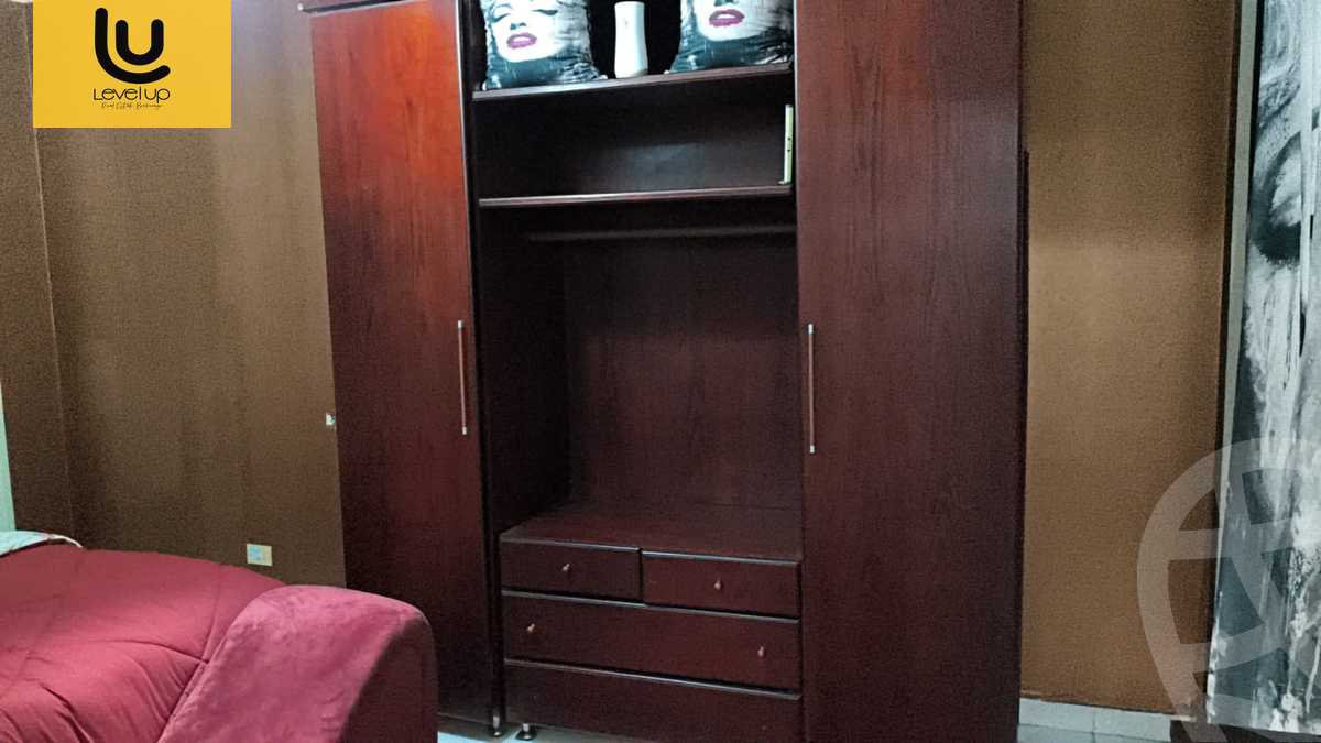 https://aqarmap.com.eg/en/listing/6020726-for-sale-cairo-new-cairo-lrhb-city-mtdd-lrhb-phase-9