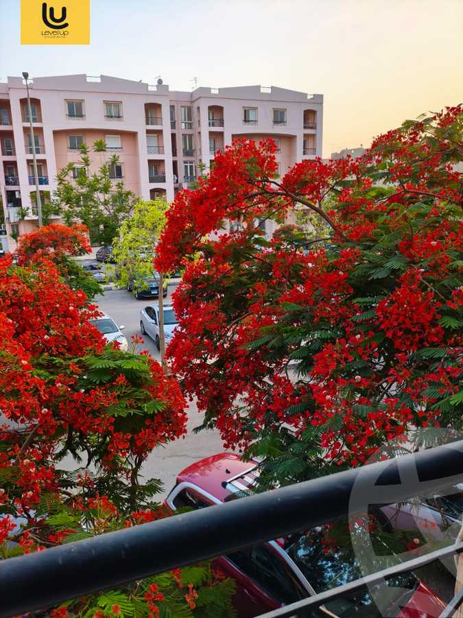 https://aqarmap.com.eg/en/listing/6020726-for-sale-cairo-new-cairo-lrhb-city-mtdd-lrhb-phase-9