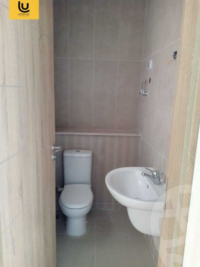https://aqarmap.com.eg/ar/listing/6023496-for-rent-cairo-new-cairo-compounds-fifth-square