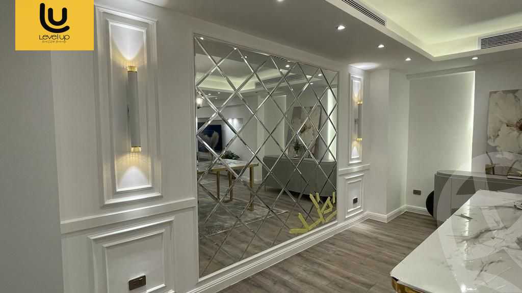 https://aqarmap.com.eg/en/listing/6038592-for-rent-cairo-new-cairo-compounds-hyde-park-centre-ville-hyde-park