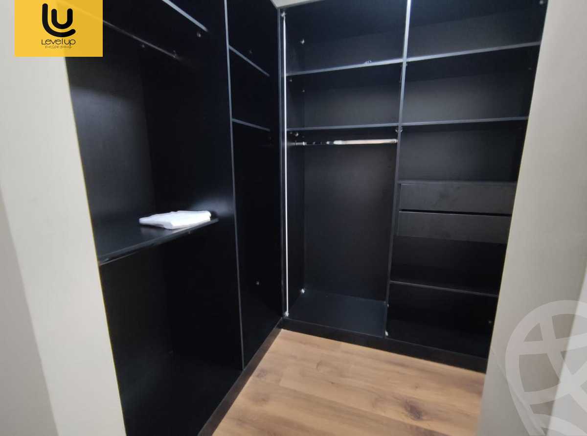 https://aqarmap.com.eg/en/listing/6038924-for-rent-cairo-new-cairo-compounds-90-avenue-mall-tabarak