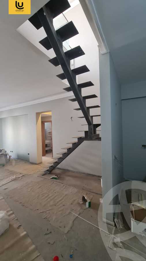 https://aqarmap.com.eg/en/listing/6046538-for-sale-cairo-new-cairo-compounds-moon-valley