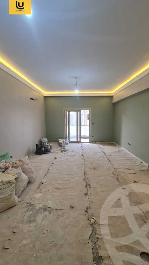https://aqarmap.com.eg/en/listing/6046538-for-sale-cairo-new-cairo-compounds-moon-valley