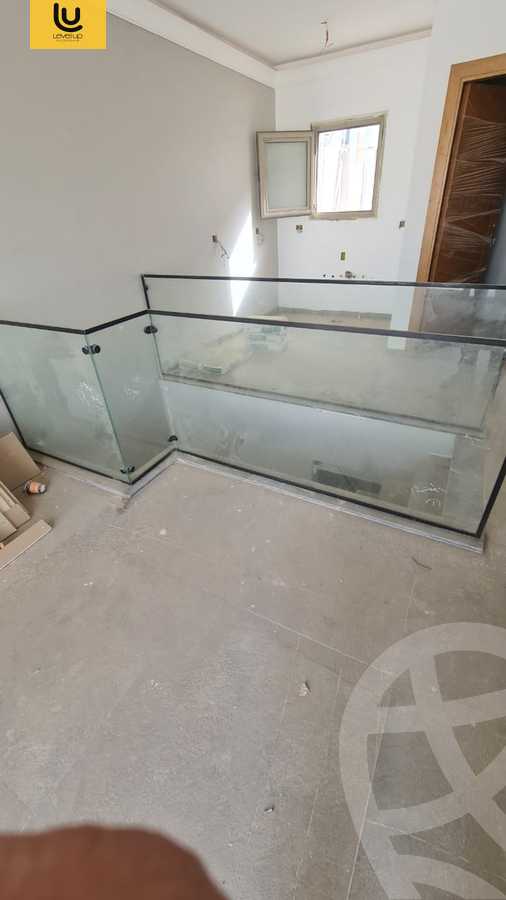 https://aqarmap.com.eg/en/listing/6046538-for-sale-cairo-new-cairo-compounds-moon-valley