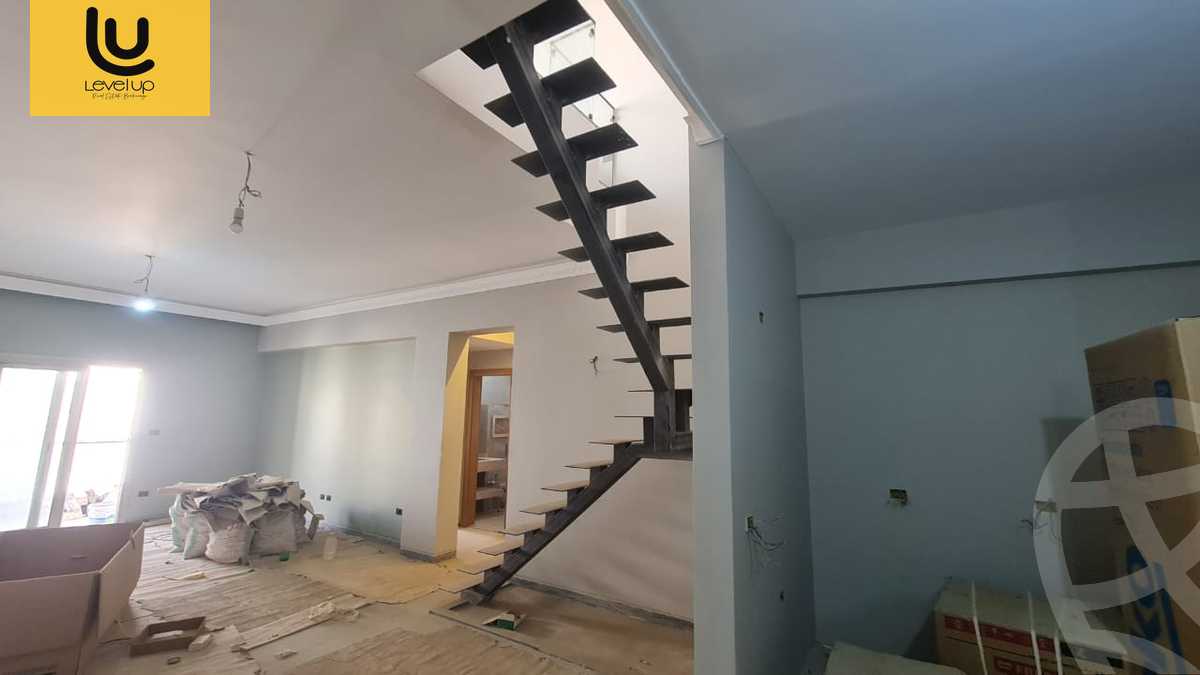 https://aqarmap.com.eg/en/listing/6046538-for-sale-cairo-new-cairo-compounds-moon-valley