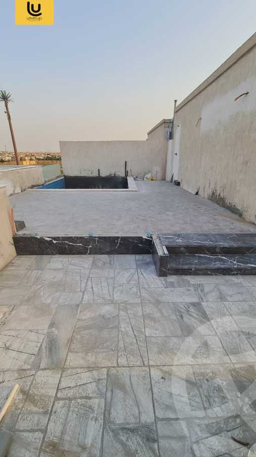 https://aqarmap.com.eg/en/listing/6046538-for-sale-cairo-new-cairo-compounds-moon-valley