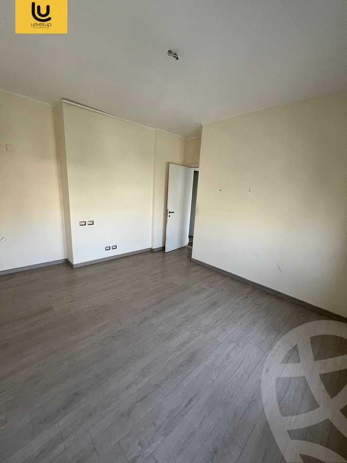 https://aqarmap.com.eg/en/listing/6046637-for-sale-cairo-new-cairo-compounds-kmbwnd-fyldj-jyt-blm-hylz