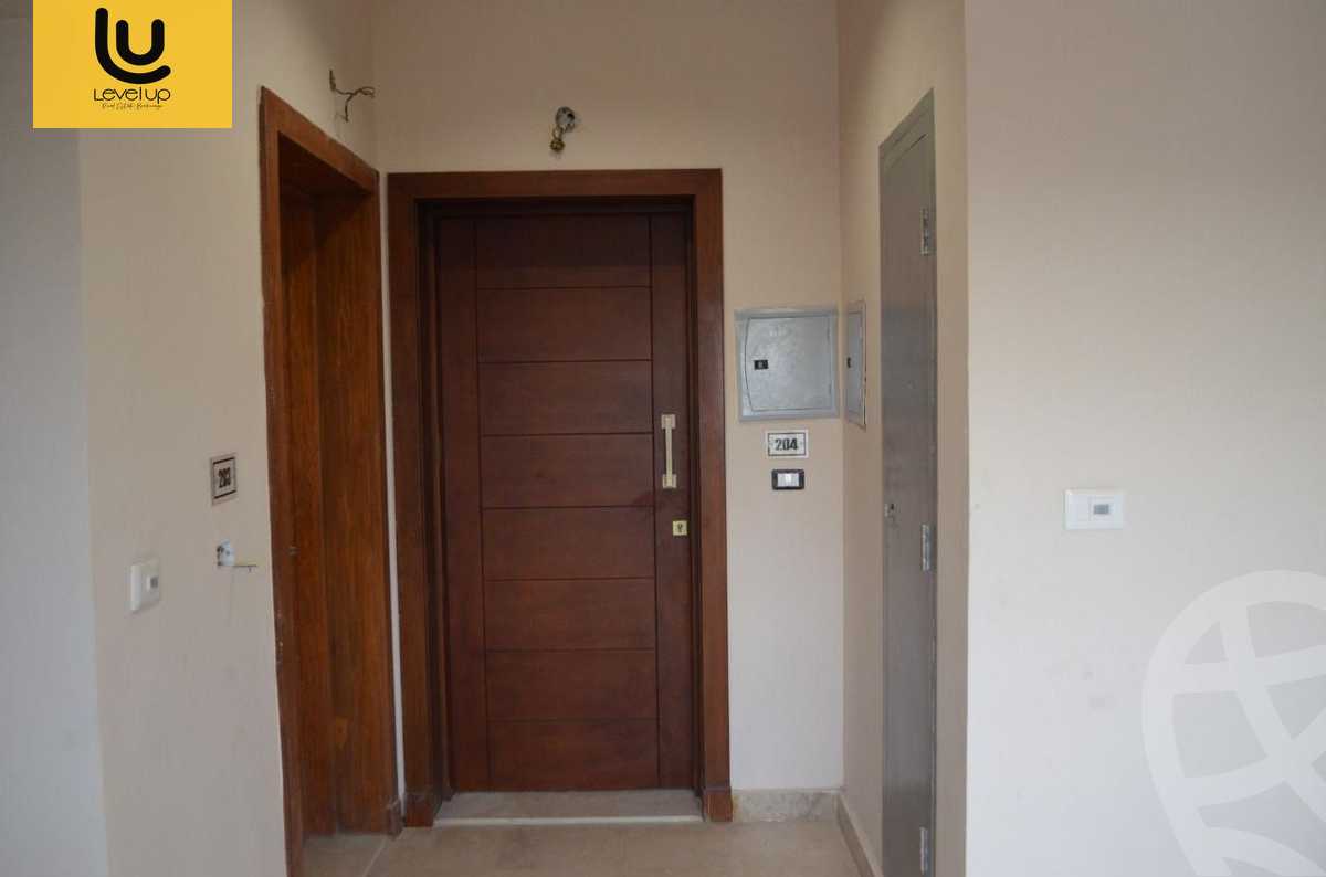 https://aqarmap.com.eg/ar/listing/6074609-for-rent-cairo-new-cairo-compounds-hyde-park-park-corner-hyde-park