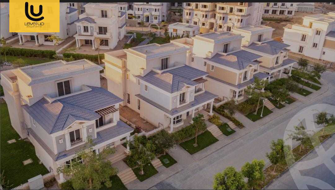 https://aqarmap.com.eg/ar/listing/6089400-for-sale-cairo-new-cairo-compounds-mountain-view-hyde-park
