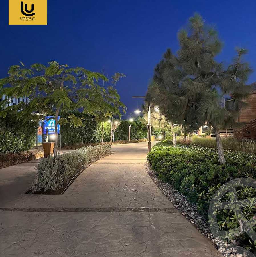 https://aqarmap.com.eg/en/listing/6099102-for-sale-cairo-new-cairo-compounds-hyde-park-greens-hyde-park-compound