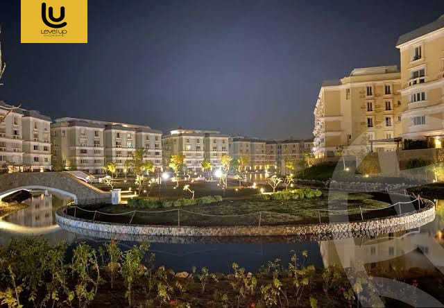 https://aqarmap.com.eg/en/listing/6089323-for-sale-cairo-new-cairo-compounds-mountain-view-hyde-park