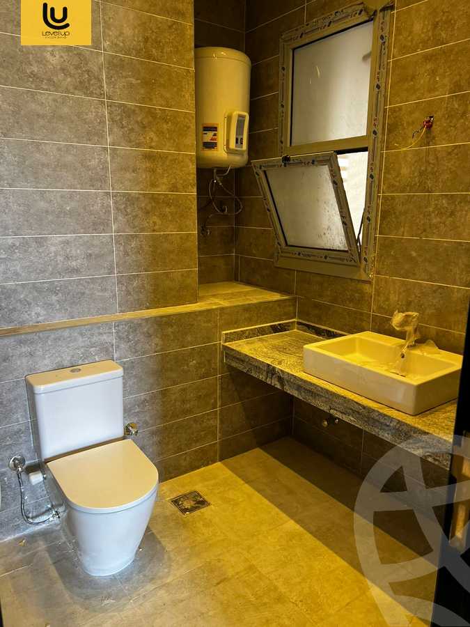 https://aqarmap.com.eg/ar/listing/6103963-for-rent-cairo-new-cairo-compounds-kmbwnd-fyldj-jyt-blm-hylz