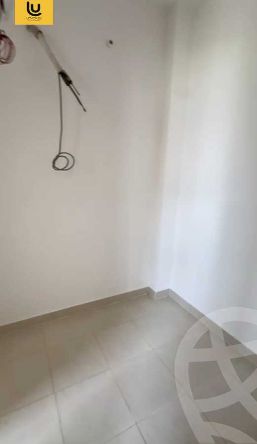 https://aqarmap.com.eg/en/listing/6104286-for-sale-cairo-new-cairo-compounds-fifth-square