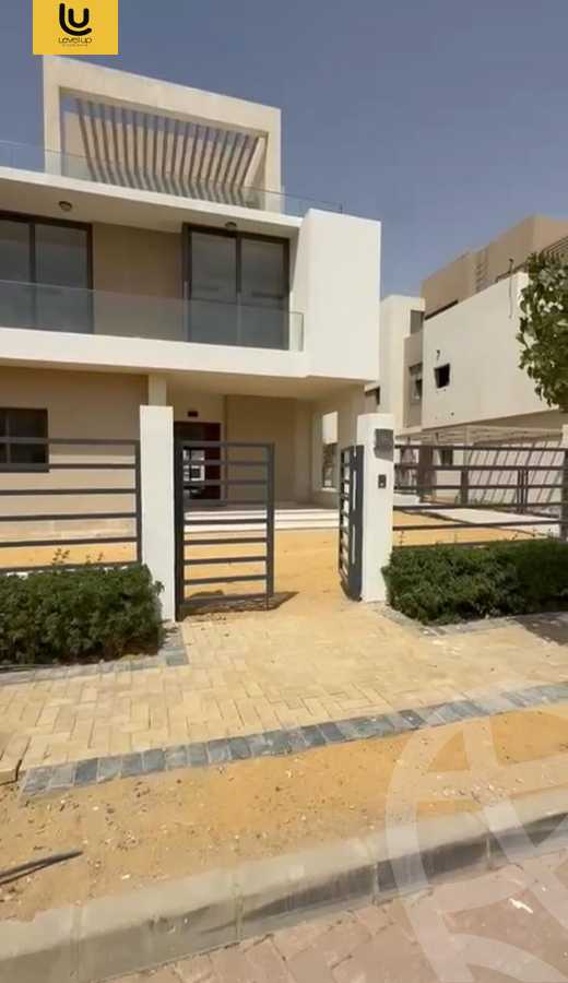 https://aqarmap.com.eg/en/listing/6104286-for-sale-cairo-new-cairo-compounds-fifth-square