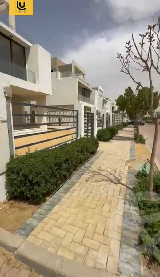 https://aqarmap.com.eg/en/listing/6104286-for-sale-cairo-new-cairo-compounds-fifth-square