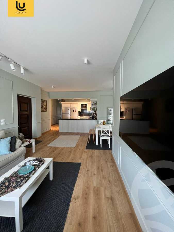 https://aqarmap.com.eg/en/listing/6124247-for-sale-cairo-new-cairo-compounds-mountain-view-hyde-park