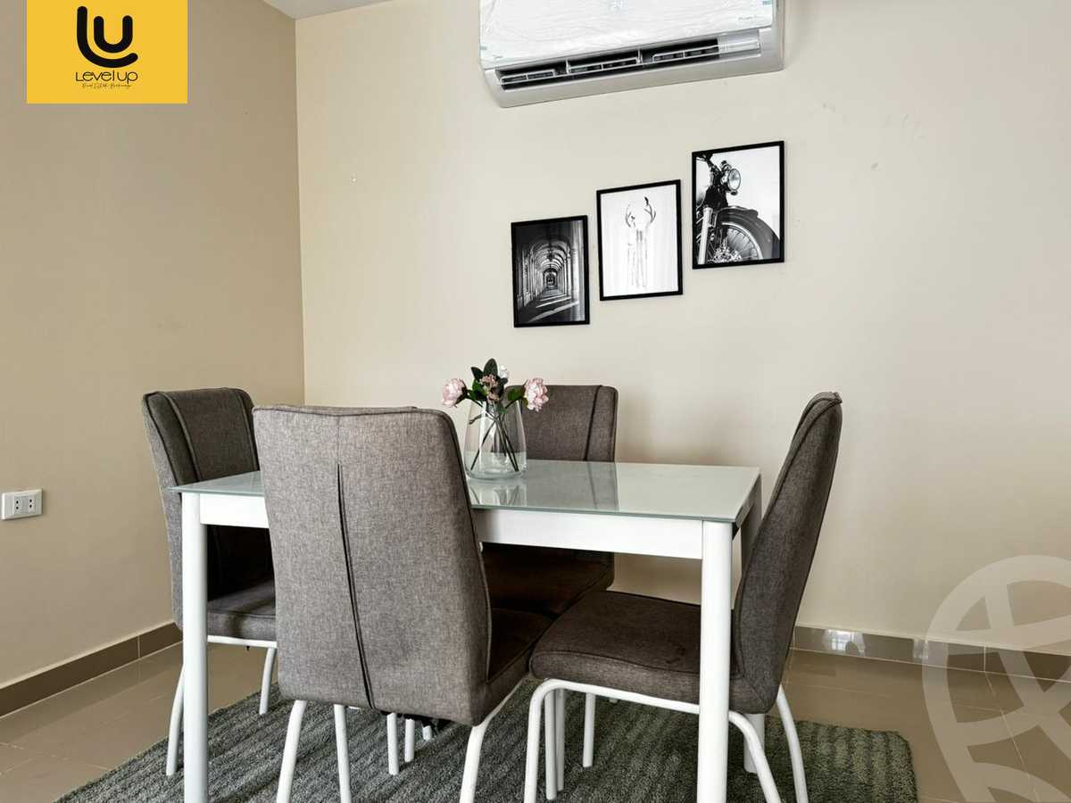 https://aqarmap.com.eg/ar/listing/6132654-for-rent-cairo-new-cairo-compounds-mountain-view-hyde-park