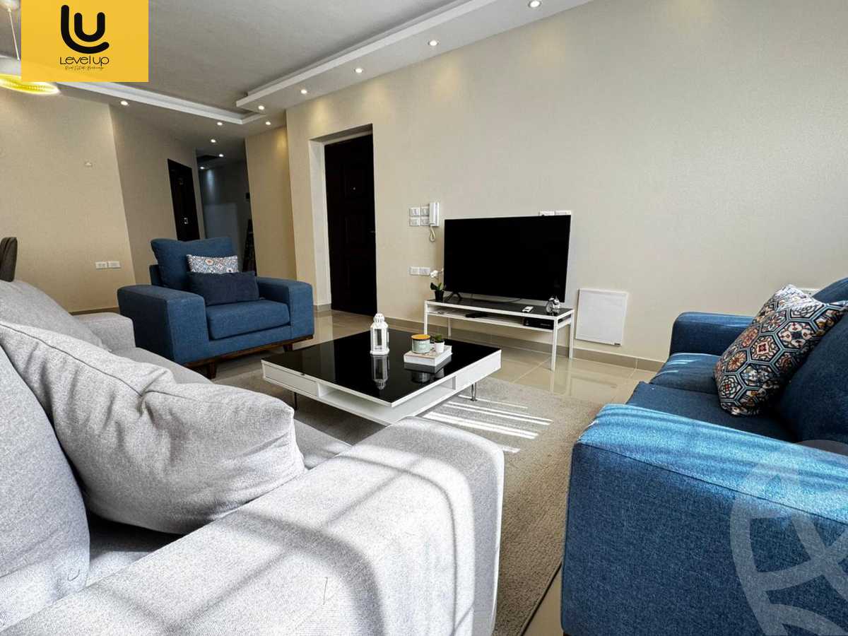 https://aqarmap.com.eg/ar/listing/6132654-for-rent-cairo-new-cairo-compounds-mountain-view-hyde-park