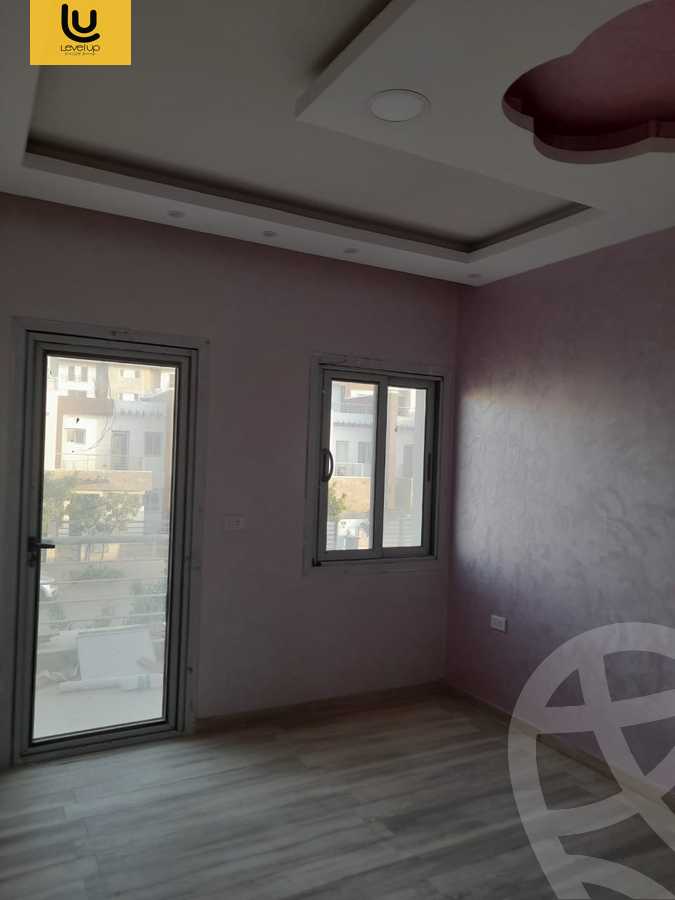 https://aqarmap.com.eg/ar/listing/6135082-for-rent-cairo-new-cairo-compounds-hyde-park-cluster-5-hyde-park