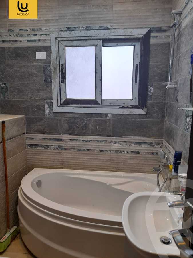 https://aqarmap.com.eg/ar/listing/6135082-for-rent-cairo-new-cairo-compounds-hyde-park-cluster-5-hyde-park