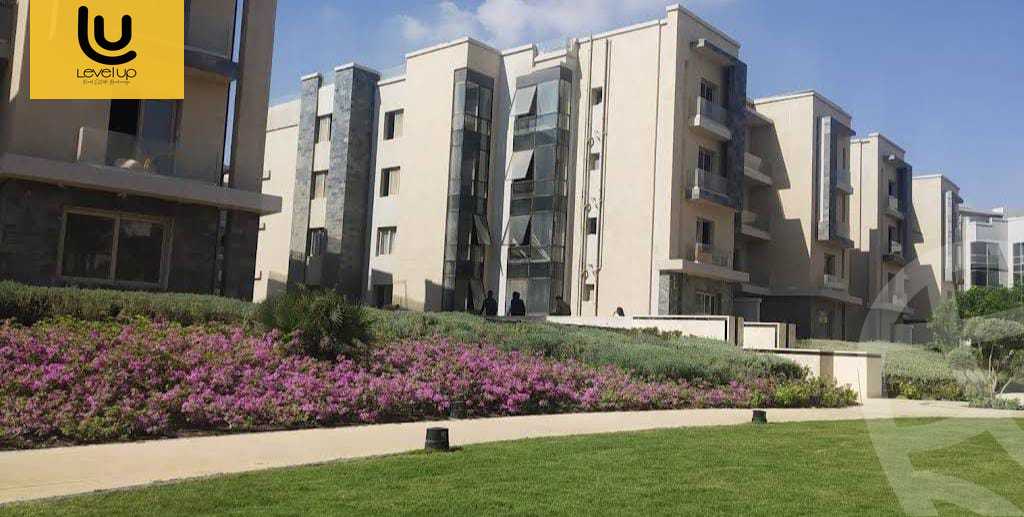 https://aqarmap.com.eg/en/listing/6135263-for-sale-cairo-new-cairo-compounds-galleria-moon-valley