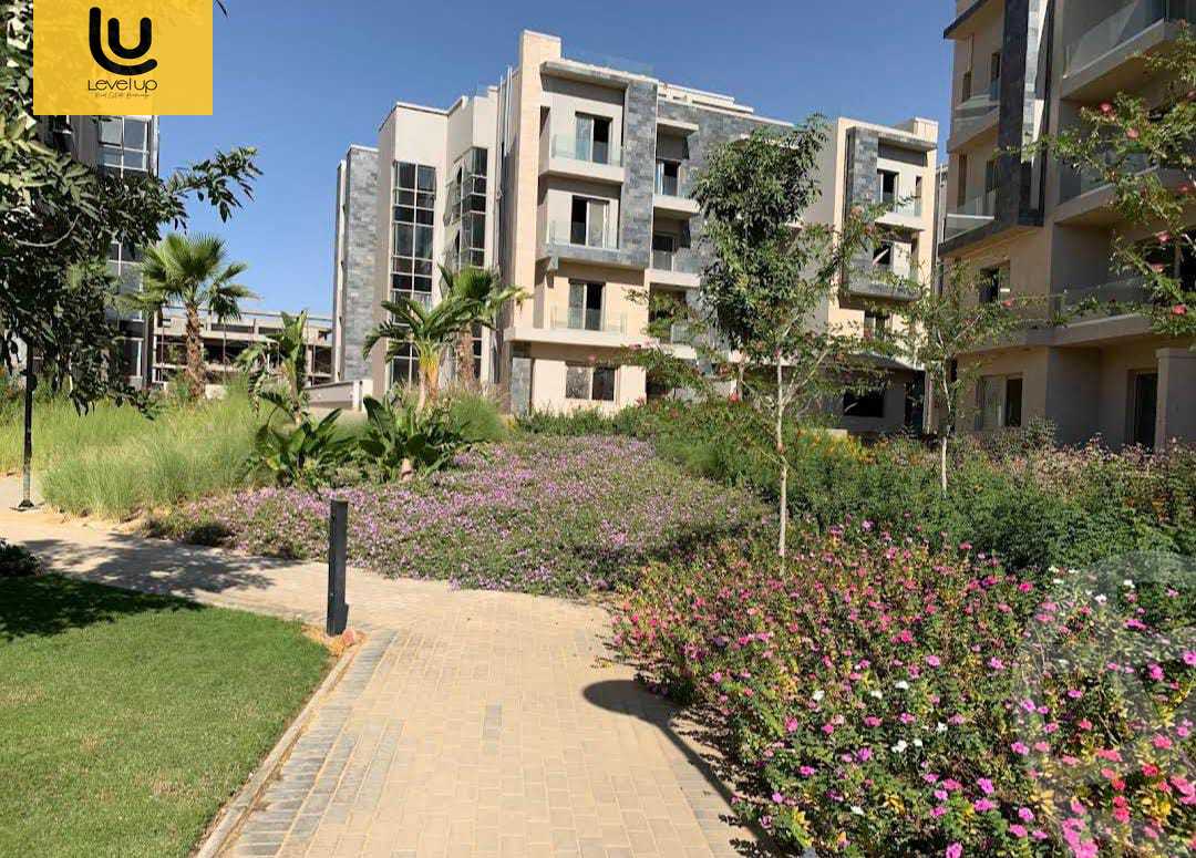 https://aqarmap.com.eg/en/listing/6135263-for-sale-cairo-new-cairo-compounds-galleria-moon-valley