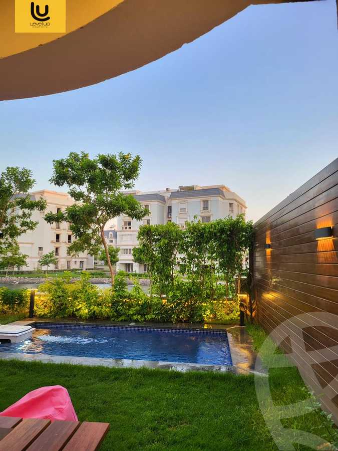 https://aqarmap.com.eg/en/listing/6135586-for-sale-cairo-new-cairo-compounds-mountain-view-hyde-park