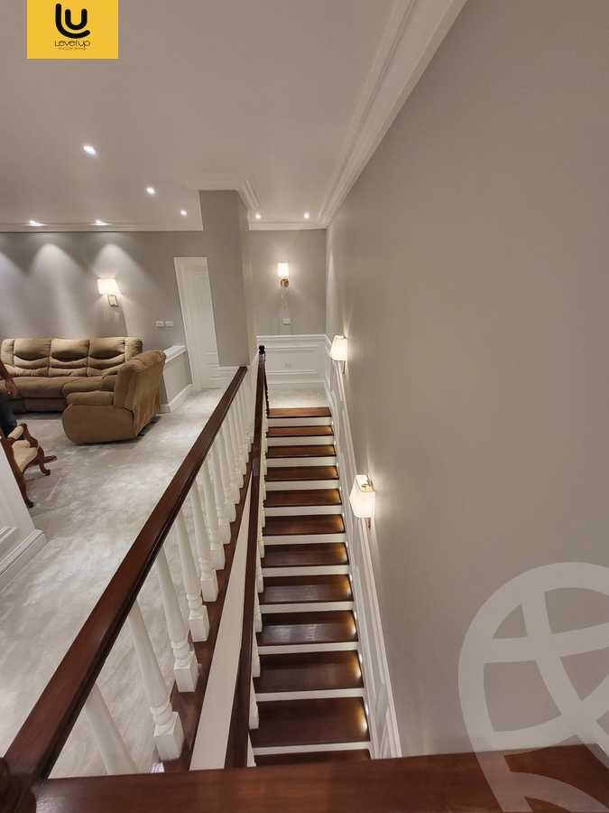https://aqarmap.com.eg/en/listing/6135586-for-sale-cairo-new-cairo-compounds-mountain-view-hyde-park