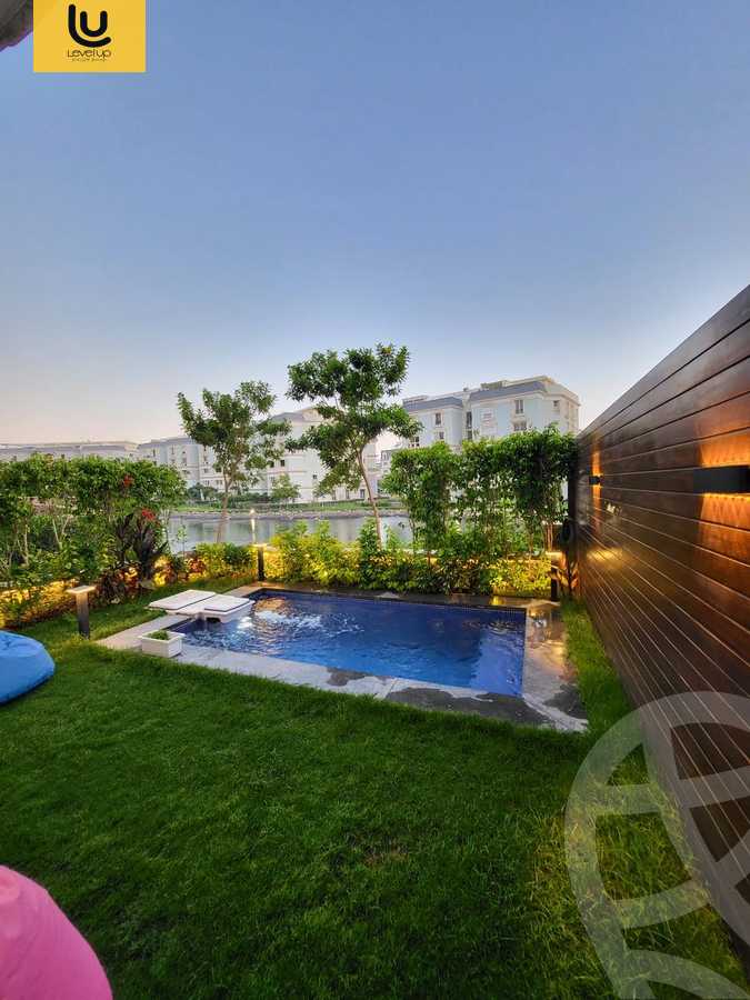 https://aqarmap.com.eg/en/listing/6135586-for-sale-cairo-new-cairo-compounds-mountain-view-hyde-park