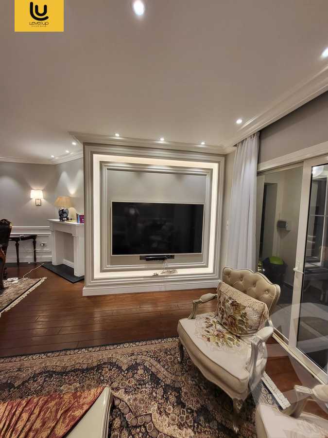https://aqarmap.com.eg/en/listing/6135586-for-sale-cairo-new-cairo-compounds-mountain-view-hyde-park