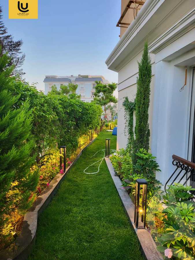 https://aqarmap.com.eg/en/listing/6135586-for-sale-cairo-new-cairo-compounds-mountain-view-hyde-park