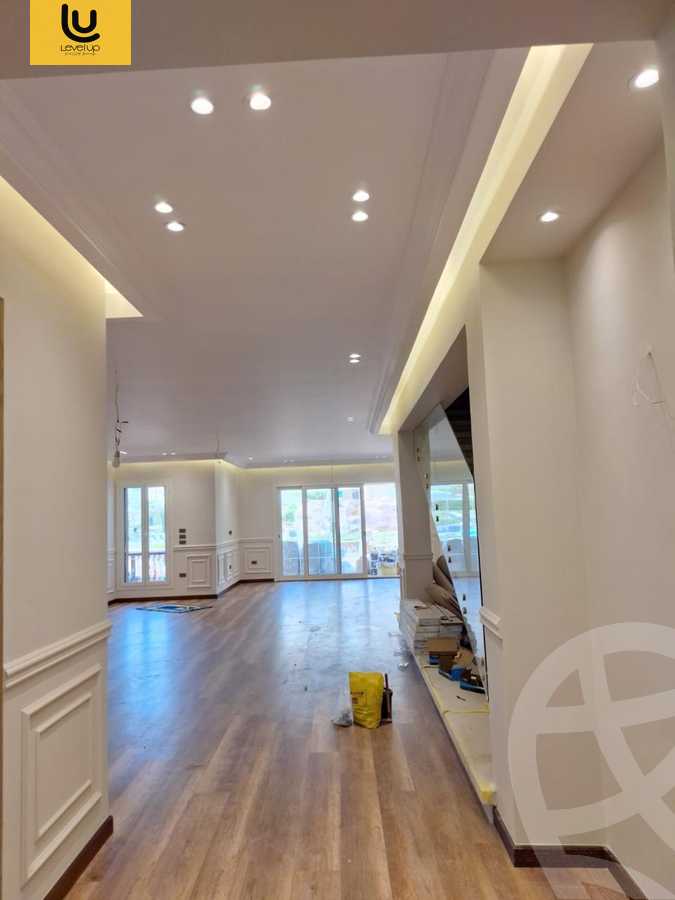 https://aqarmap.com.eg/en/listing/6135633-for-rent-cairo-new-cairo-compounds-mountain-view-hyde-park