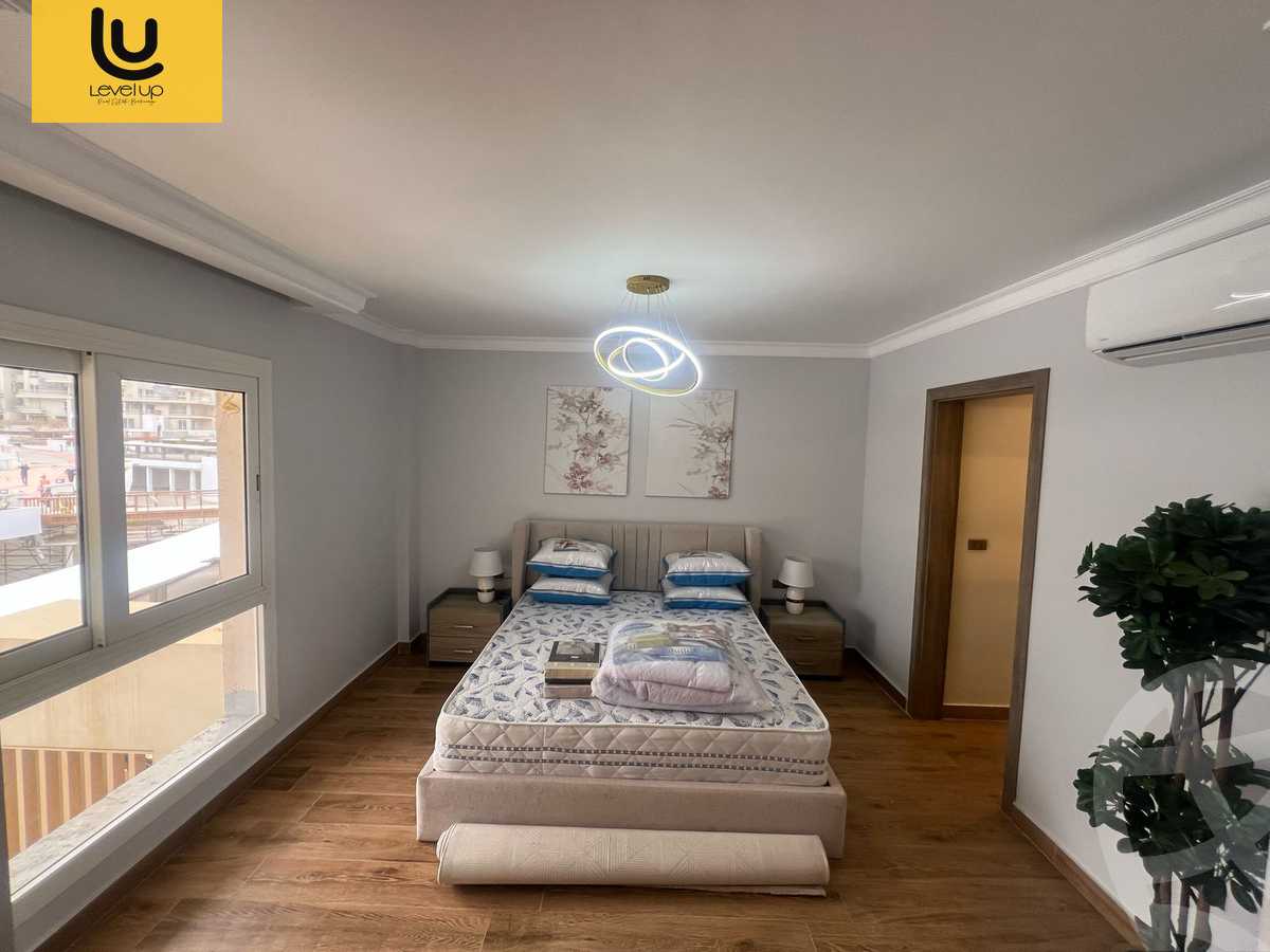 https://aqarmap.com.eg/ar/listing/6151803-for-rent-cairo-new-cairo-compounds-hyde-park-park-corner-hyde-park