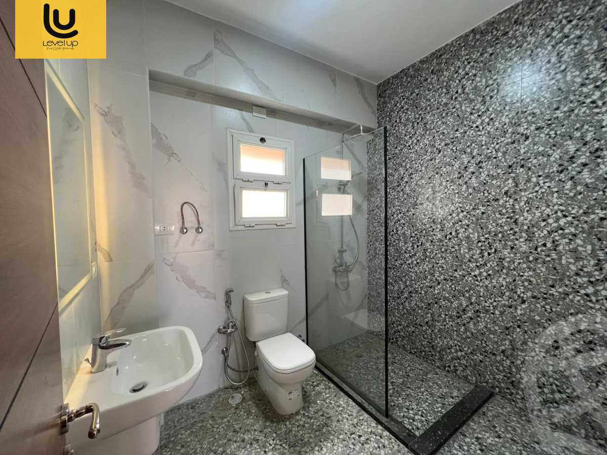 https://aqarmap.com.eg/ar/listing/6178163-for-rent-cairo-new-cairo-compounds-hyde-park-centre-ville-hyde-park